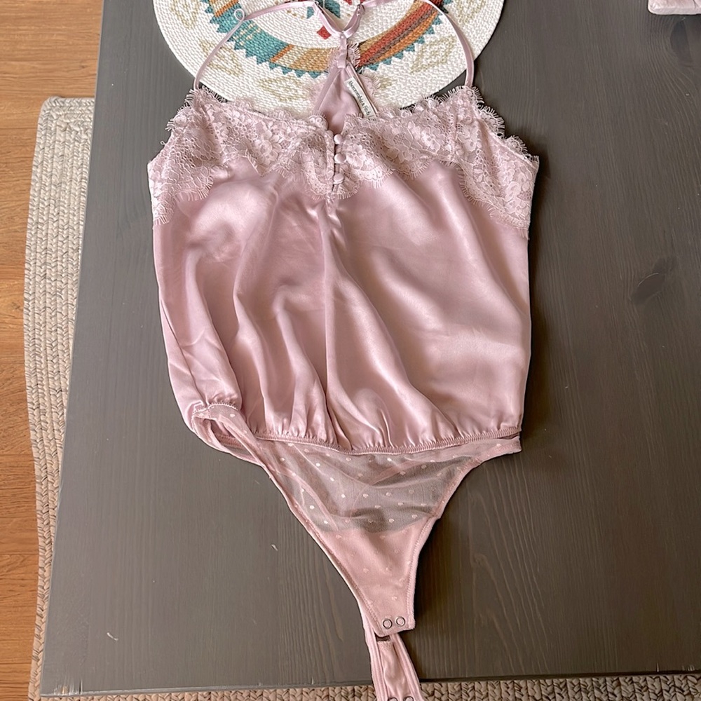 Abercrombie and Fitch Sateen and Lace Bodycon Tank in Lilac